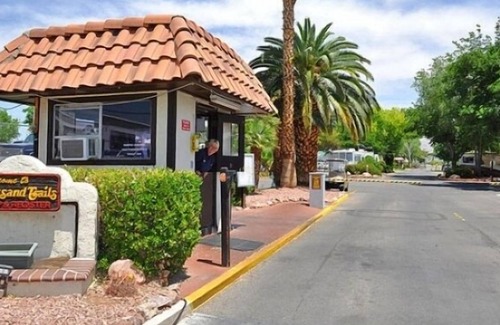 Sunrise Manor Cabin | Las Vegas RV Resort