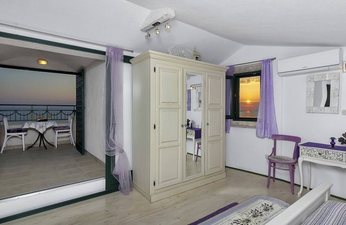 Podgora Villa | Last minute for June - romantic villa with pool and BBQ, 6 min from the sea