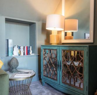 Inverness Apartment | Laughlin House