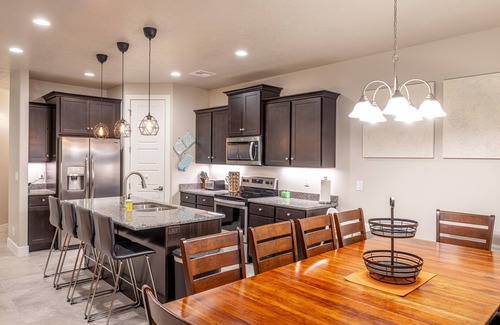 St. George Villa | Launchpad at The Ledges *Resort Amenities Included!*