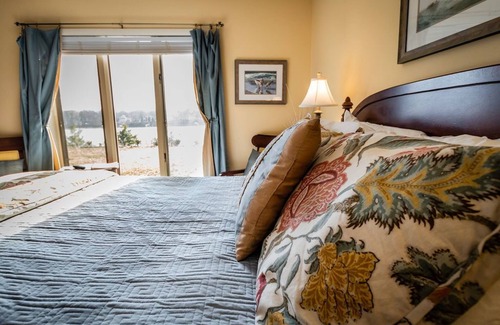 Parole Bed & Breakfast | Laurel Grove Inn on the South