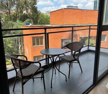 Nairobi Upper Hill Apartment | Laurel Hill Suites - Elegant & Comfy 3-Bedroom Suite With Pool, Restaurant, Sauna, Bistro, Gym, Office Space, Fast Wi-Fi & City Views