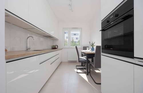 Warsaw Apartment | Lazurowa 15A | Warsaw | Charming Apartment | Parking Space | Garden