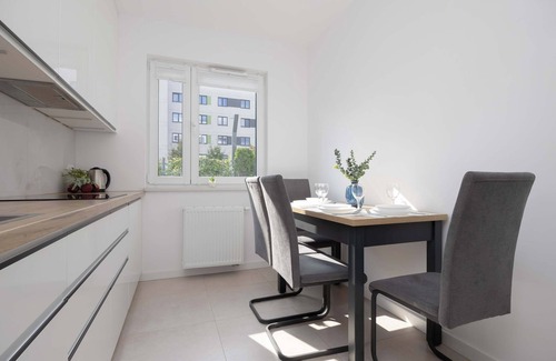 Warsaw Apartment | Lazurowa 15A | Warsaw | Charming Apartment | Parking Space | Garden