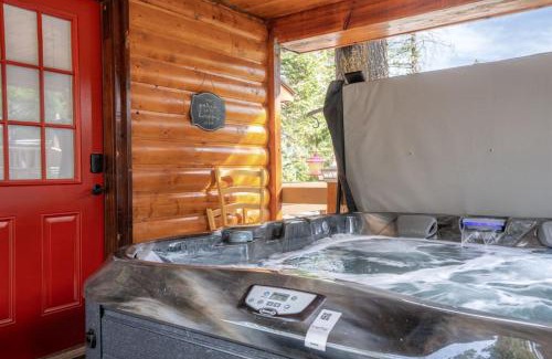 Meadow View Heights House | Lazy Bear Lodge New Spa Installed