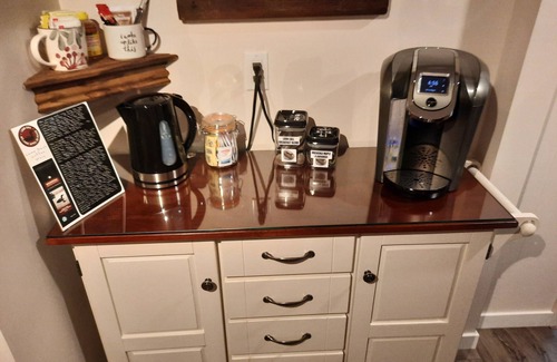 Okanagan-Similkameen House | Lazy Days on Leir-2 Bedroom Guest Basement Suite