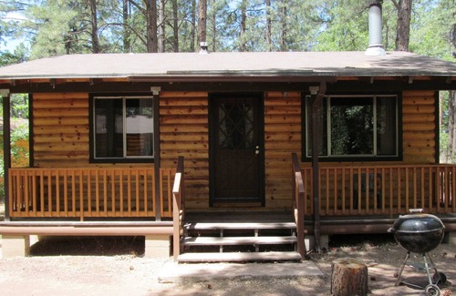 Pinetop-Lakeside Cabin | Lazy Oaks Resort