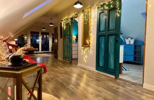 Sikorzyno Apartment | Leśniczówka na Kaszubach - Apartament do 12 osób, balia na wyłączność