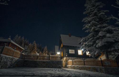 Czerniawa-Zdroj Apartment | Leśniczówka w Dolinie