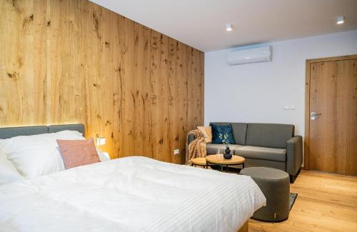 Zlin House | Lešná Penzion