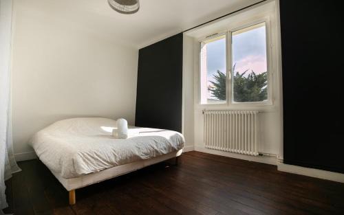 Pont Rousseau Apartment | Le 1871 - T3 Calme et Spacieux