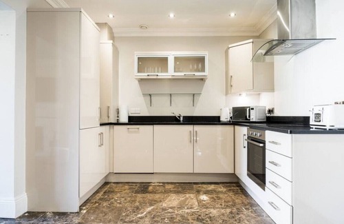 Enniskillen House | LE 23 · Escape Ordinary at Castle Hume No.23 ~ Luxury