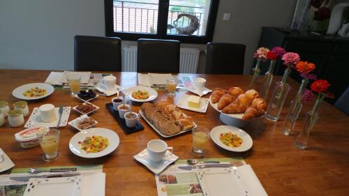 Chiroubles Bed & Breakfast | Le balcon du fêtre (Maria & Jean Louis Chapuy)