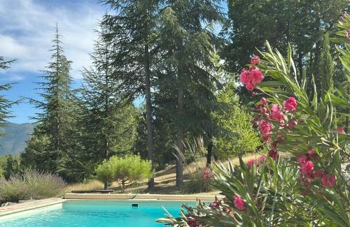 Caseneuve House | Le Bastidon