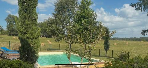 Pressignac-Vicq Bed & Breakfast | le Bosc de castang