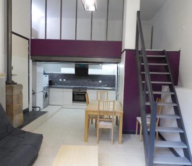 Vayrac Apartment | Le Cadurci 1 - Joli studio mezzanine