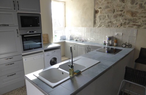 Saint-Julien House | Le Cairn - Winegrower's house between Olargues, Mons, Caroux and Espinouse