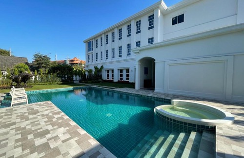Chiang Mai Hotel | Le Cannes Hotel