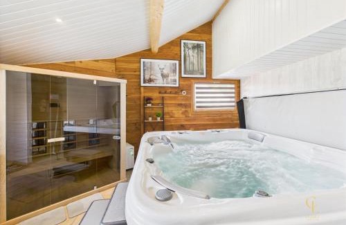 La Bresse Ski Chalet | Le Chalet du Père Michel, Jacuzzi, Sauna, Jardin