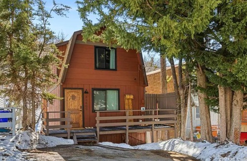Arrowbear Lake Ski Chalet | Le Chalet of Arrowbear Lake