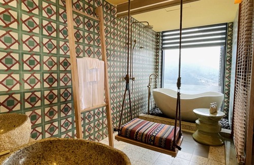 Van Chan Resort | Le Champ Tu Le Resort Hot Spring & Spa