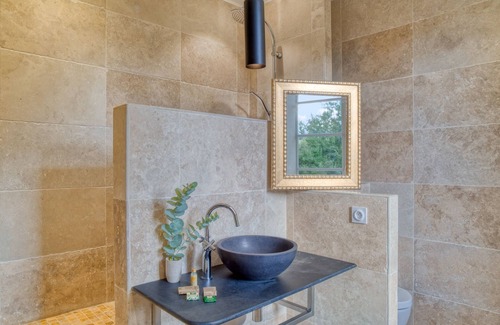 Saint-Jean-le-Comtal House | Le Chateau de Camille