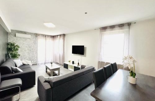 Saint-Priest Apartment | Le Citybreak BeauT4 Moderne Terrasse-Centre-Ville Parking gratuit