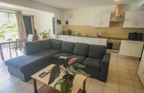 Vaitape Apartment | Le Coco Eden House Garden and Pool