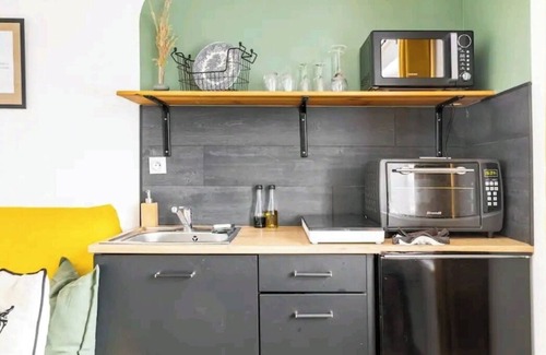 Quinssaines Apartment | Le cocon d'AleXan studio balneotherapy aromatherapy