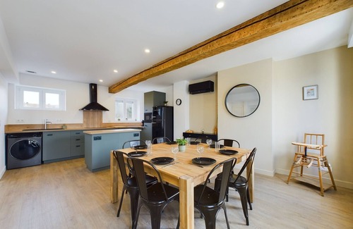 Margny-les-Compiegne Apartment | Le Cocon D'octave