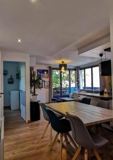 Annecy Apartment | LE COQUET - Gare - Hyper centre - Parking - Wifi - Netflix - Disney+