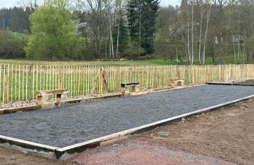 La Chapelle-devant-Bruyeres House | Le domaine d Isa piscine et Spa
