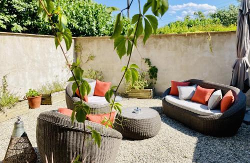 Servies-en-Val House | Le Domaine de La Tuilerie - Gite de charme en bord de riviere avec piscine