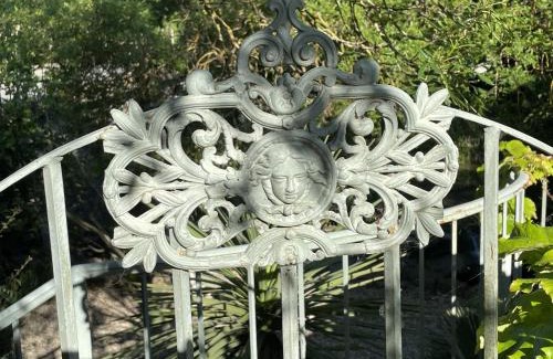 Servies-en-Val House | Le Domaine de La Tuilerie - Gite de charme en bord de riviere avec piscine
