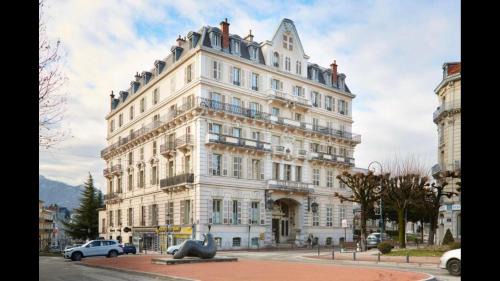 Aix-les-Bains City Center Apartment | Le Gatsby 3 étoiles