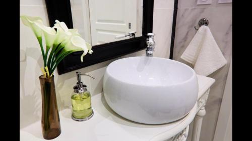 Aix-les-Bains City Center Apartment | Le Gatsby 3 étoiles