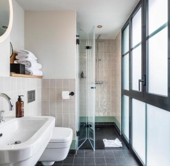 Porte-Saint-Martin Hotel | Le Grand Quartier