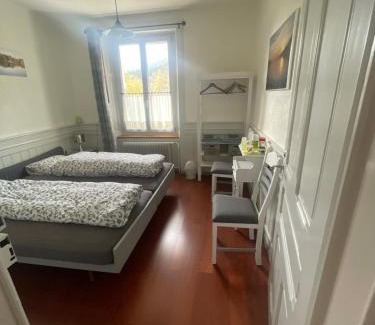 Cormoret House | Le Houx