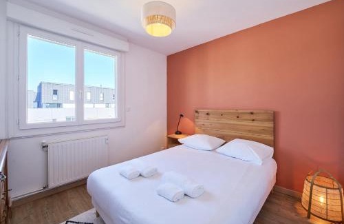 Sud-Gare Apartment | Le Jacques Cartier - appartement T2 - terrasse et parking