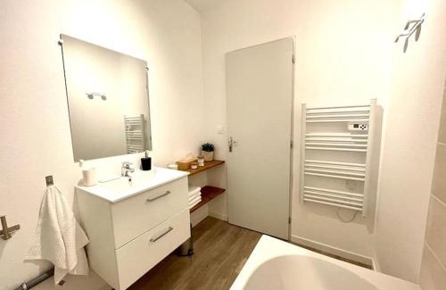 Nantua Apartment | Le Jardin - Calme et Confort - Lac de Nantua