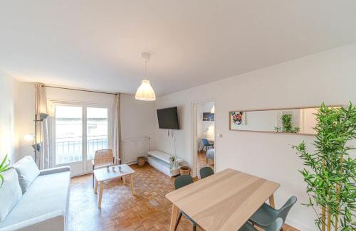 Zola - Pressense Apartment | Le Jardin d’Alexandre cosy 4 pers Charpennes