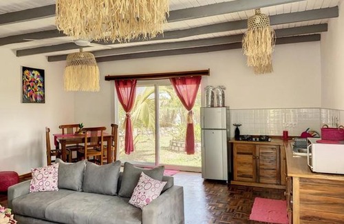 Djamandjary House | le jardin d'ampasikely B