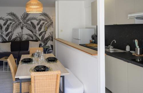 Tarbes Apartment | Le jungle, hyper centre, balcon et terrasse
