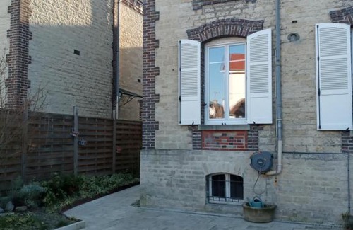 Troyes House | Le lieu enchanté 2