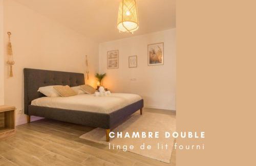 Castelsarrasin Apartment | LE LOFT - Studio ouvert, salle de bain italienne, idéal couples
