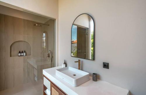 Munggu Villa | Le Mansion: Mediterranean Luxury in Seseh