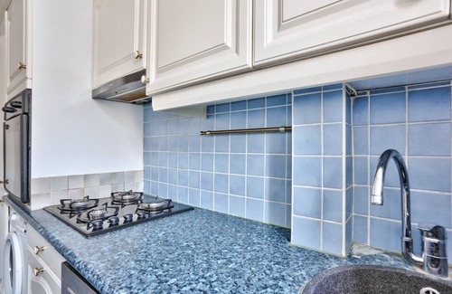 Arsenal Apartment | Le Marais Charmant Apartment Paris