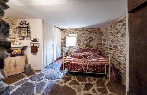 Chambon Bed & Breakfast | Le mas des sources cevenol Le chambon
