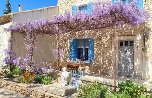 Sarrians House | Le Mas Terre Des Anges Gite