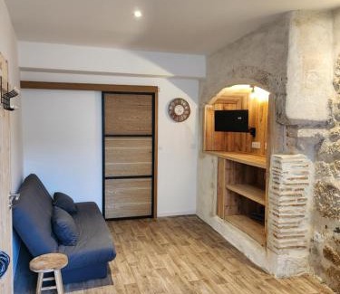Casteljaloux Apartment | Le meublé de Jules et Jade